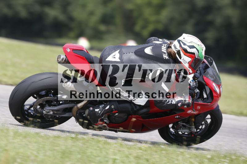 /25 10.06.2025 MaxRacing ADR/Gruppe gruen/77
